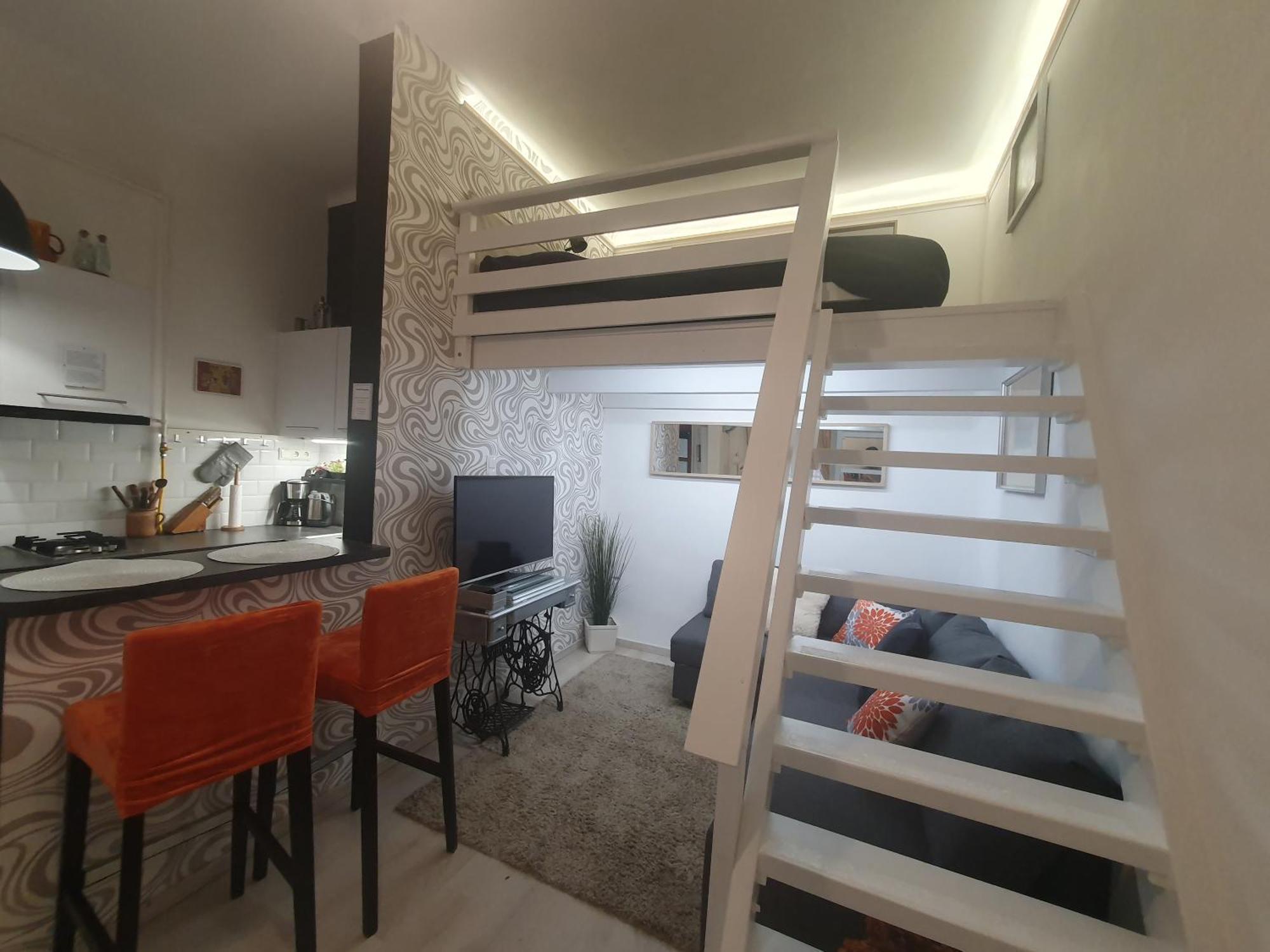 Castlehill Apartman The Perfect Blend Of Urban Living And Sightseeing Convenience Boedapest Buitenkant foto