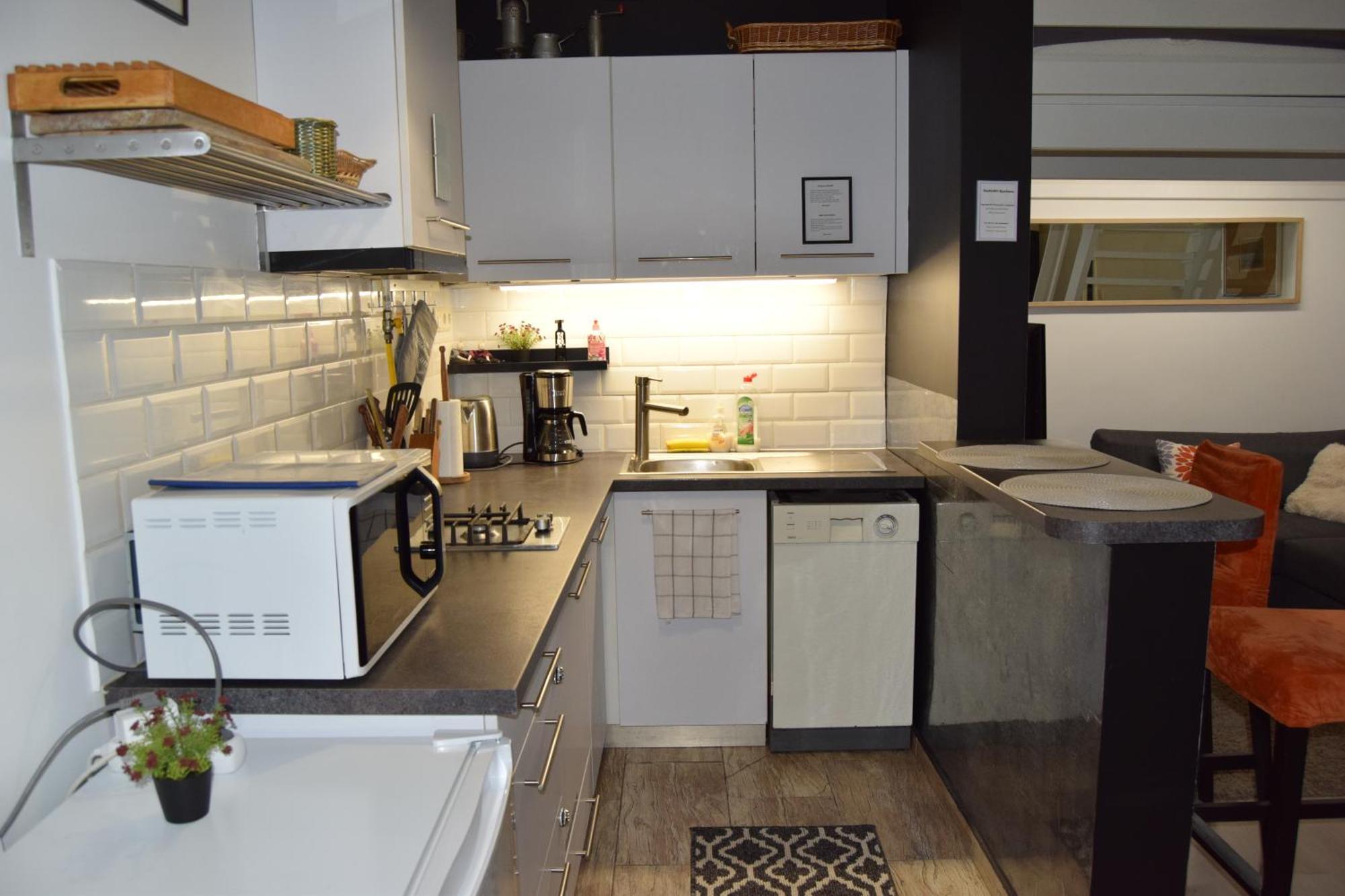Castlehill Apartman The Perfect Blend Of Urban Living And Sightseeing Convenience Boedapest Buitenkant foto
