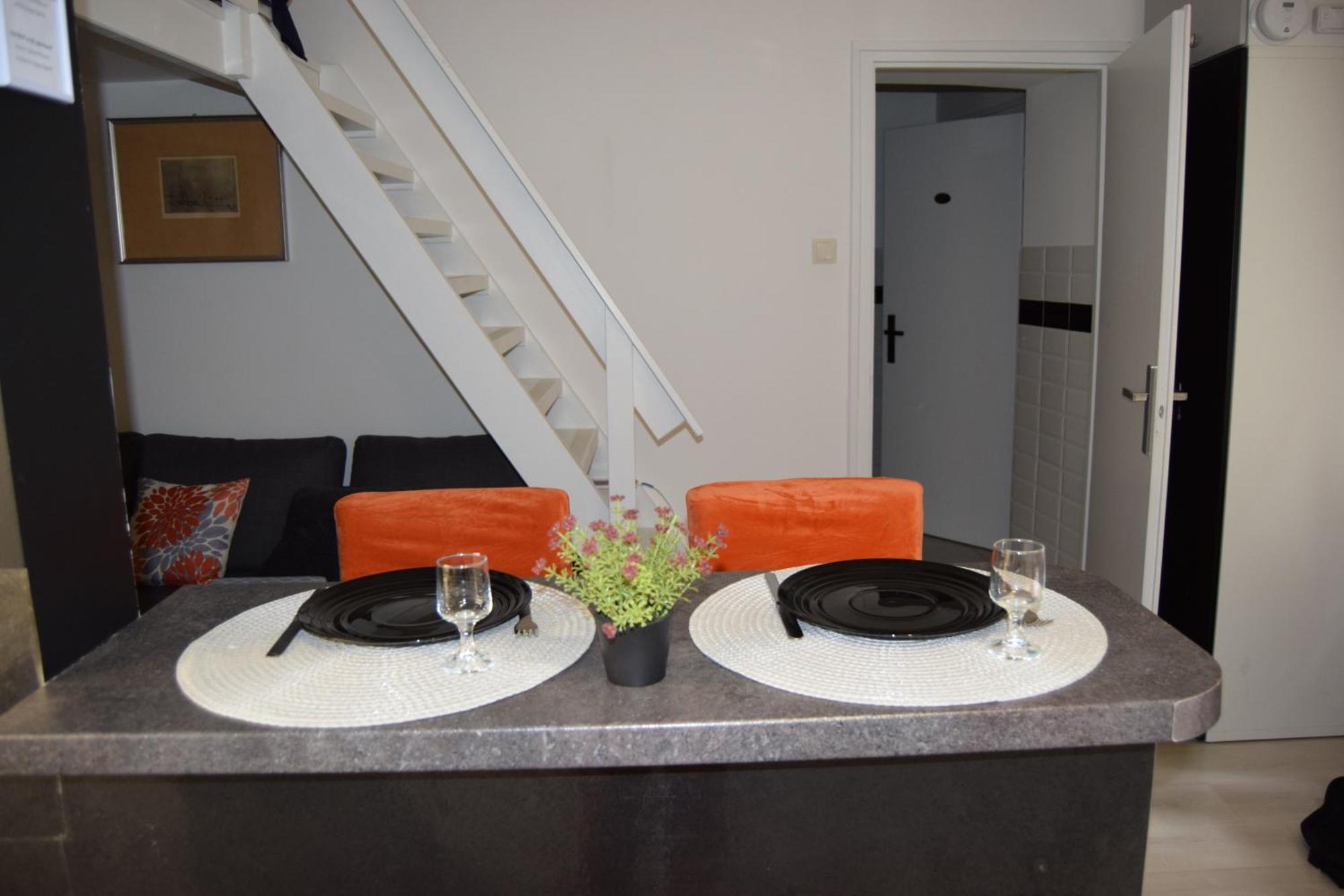 Castlehill Apartman The Perfect Blend Of Urban Living And Sightseeing Convenience Boedapest Buitenkant foto