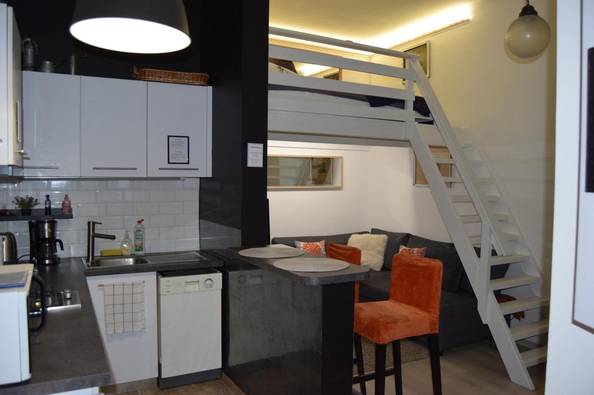 Castlehill Apartman The Perfect Blend Of Urban Living And Sightseeing Convenience Boedapest Buitenkant foto